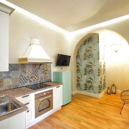 Domus D'Angelo B&B Formia Luaran gambar