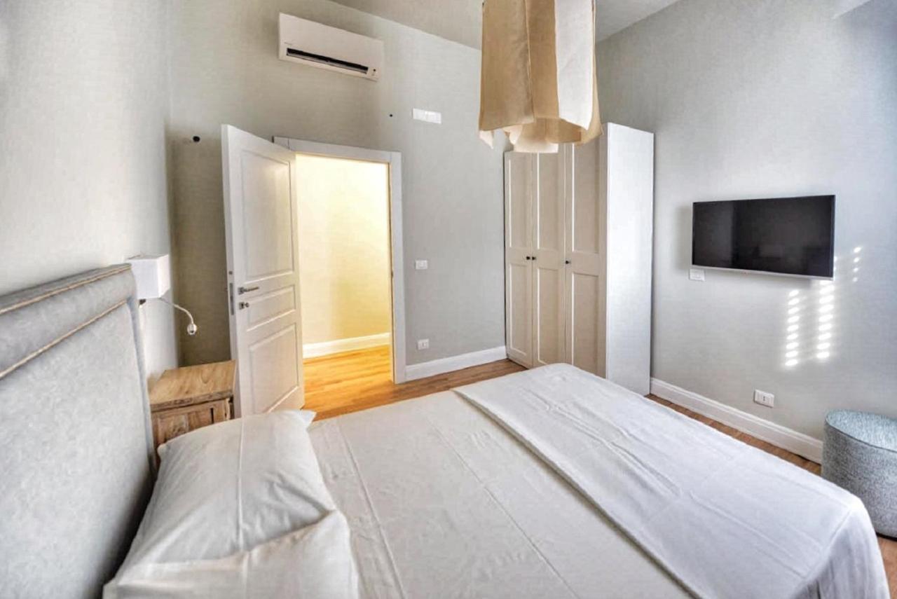 Domus D'Angelo B&B Formia Luaran gambar
