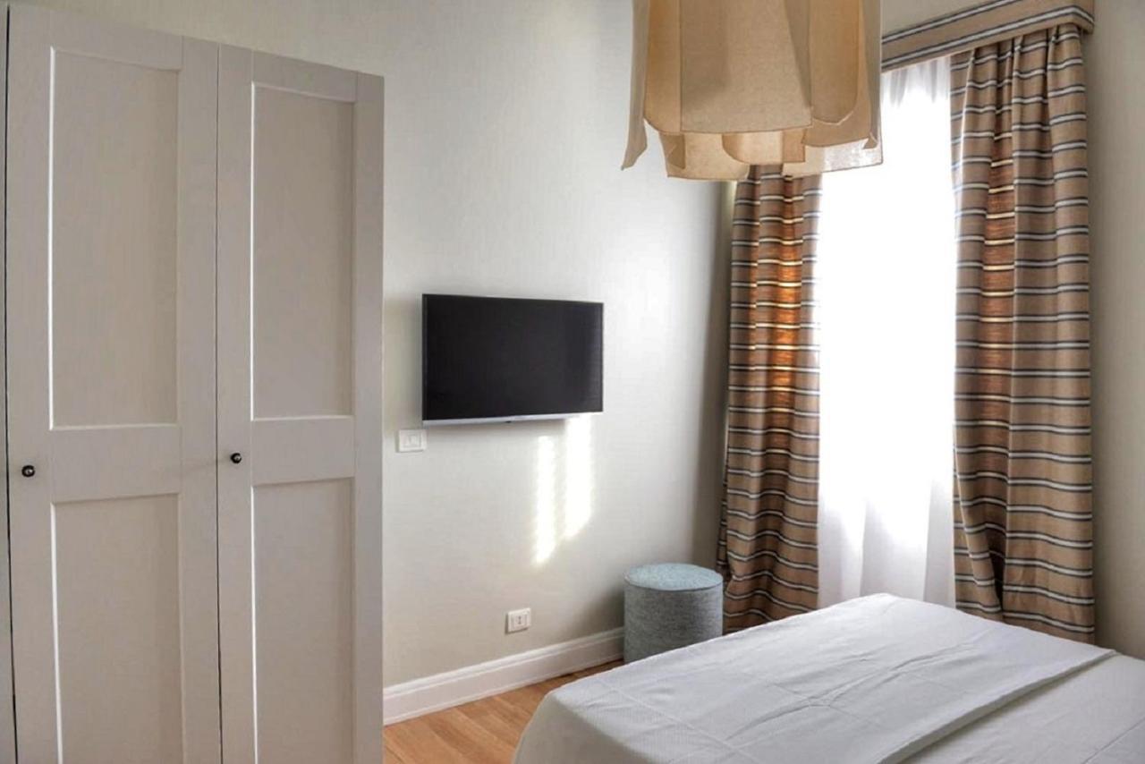 Domus D'Angelo B&B Formia Luaran gambar