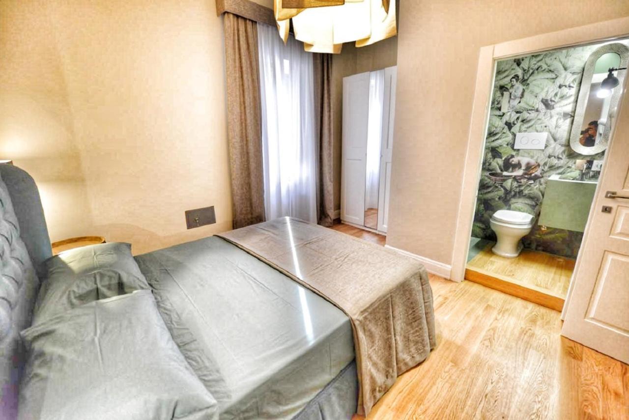 Domus D'Angelo B&B Formia Luaran gambar
