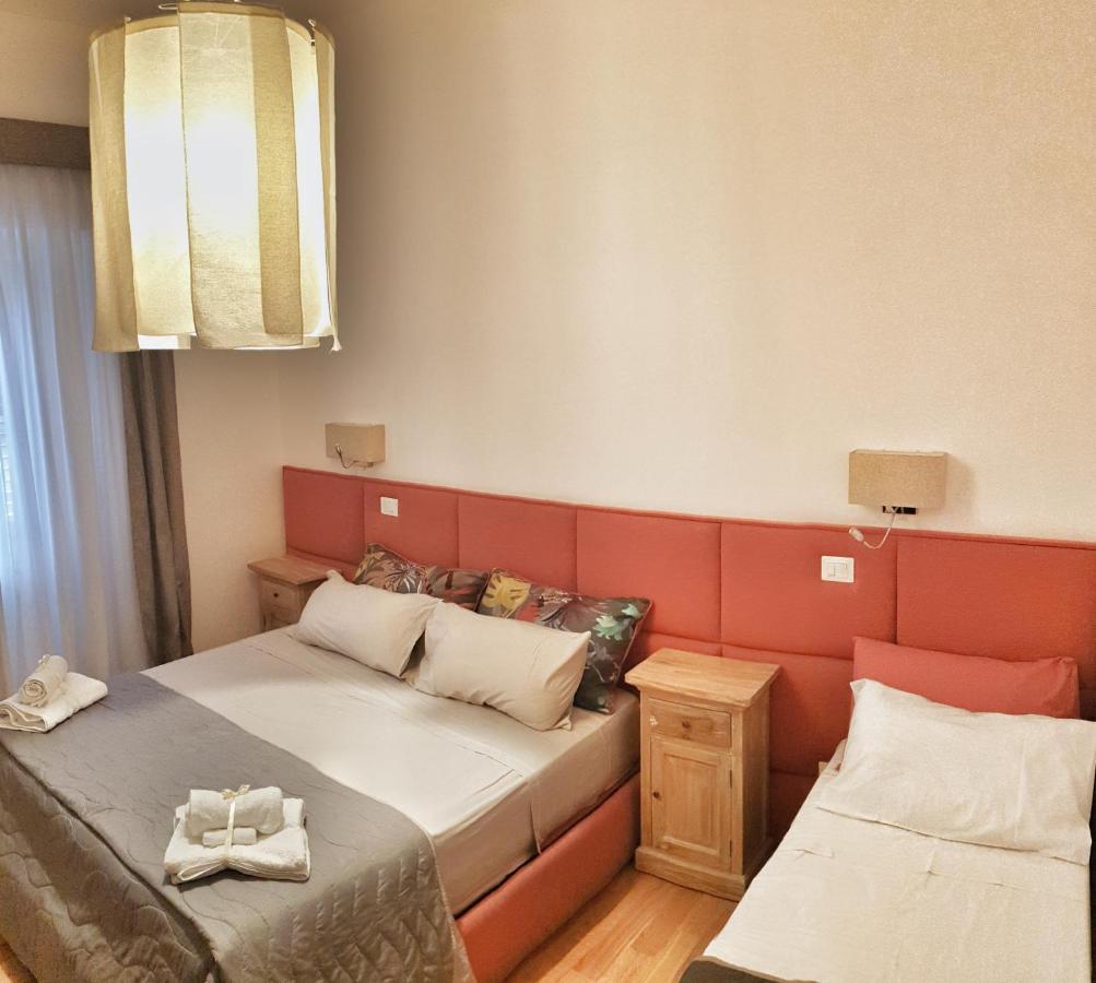 Domus D'Angelo B&B Formia Luaran gambar