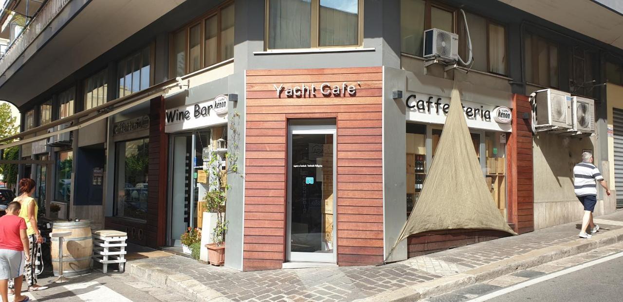 Domus D'Angelo B&B Formia Luaran gambar